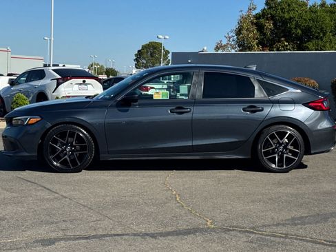 Used 2022 Honda Civic Sport Touring image 9