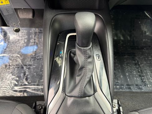 Used 2024 Toyota Corolla LE image 26