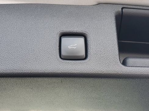 Certified 2024 Ford Escape SE FWD image 29