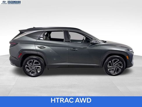 Certified 2025 Hyundai Tucson Limited AWD/4WD image 6