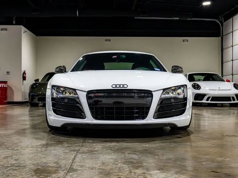 Used 2012 Audi R8 V10 image 2
