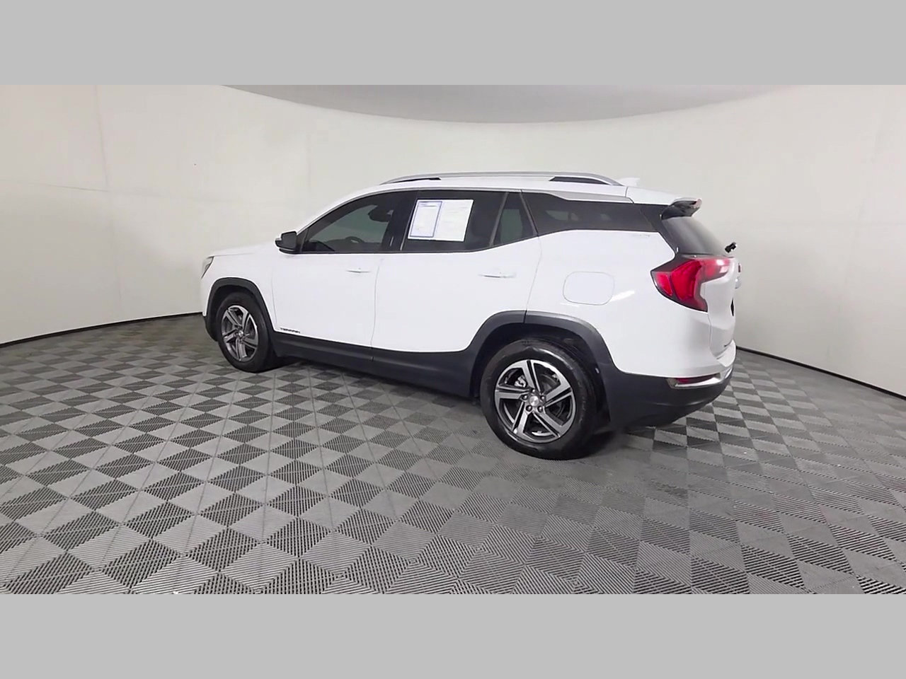Used 2020 GMC Terrain SLT FWD image 43