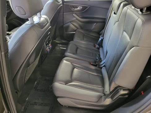 Used 2021 Audi Q7 2.0T Premium Plus image 13