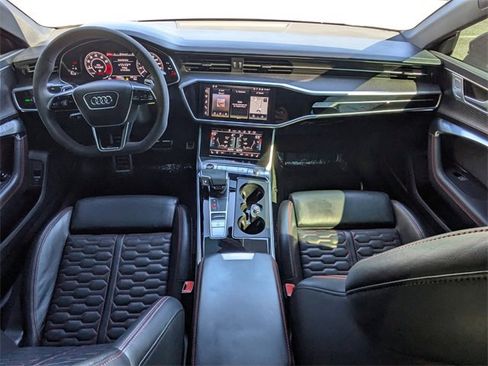 Used 2022 Audi RS 7 Sportback image 4