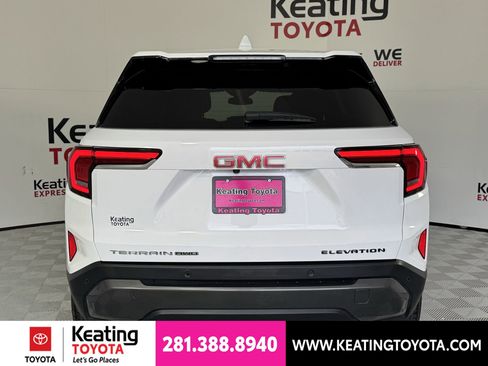 Used 2025 GMC Terrain Elevation AWD/4WD image 6