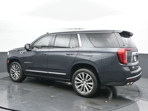 Used 2021 GMC Yukon Denali w/ Denali Premium Package image 8