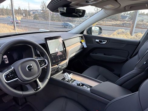 New 2026 Volvo XC60 B5 Plus w/ Protection Package Premier image 11