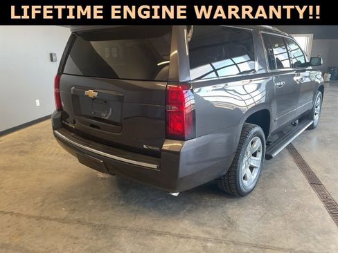 Used 2018 Chevrolet Suburban Premier image 8