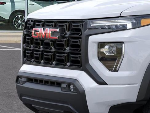 New 2026 GMC Canyon Elevation image 13