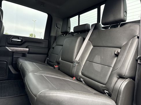 Used 2022 Chevrolet Silverado 2500 LTZ w/ LTZ Plus Package image 31