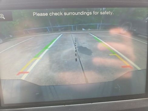 Used 2016 Ford F350 Lariat w/ FX4 Off-Road Package image 11