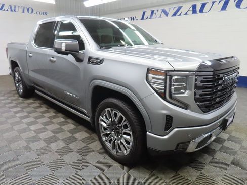 Used 2023 GMC Sierra 1500 Denali Ultimate image 3