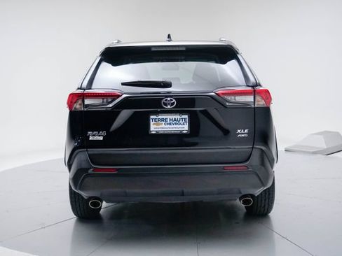 Used 2025 Toyota RAV4 XLE AWD/4WD image 6