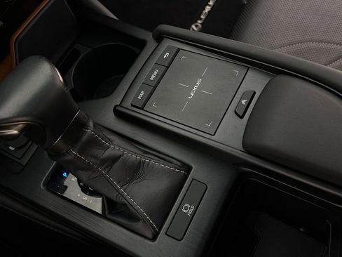 Used 2020 Lexus ES 350 w/ Accessory Package FWD image 21