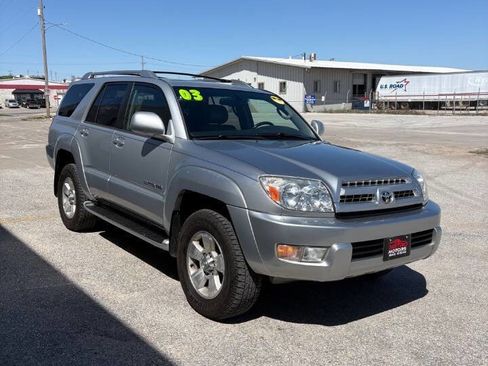 Used 2003 Toyota 4Runner Limited AWD/4WD image 2