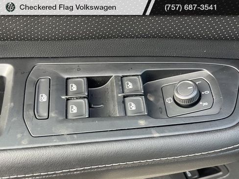 New 2026 Volkswagen Atlas SEL Premium R-Line image 17