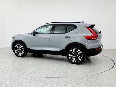 New 2026 Volvo XC40 B4 Plus w/ Climate Package image 7