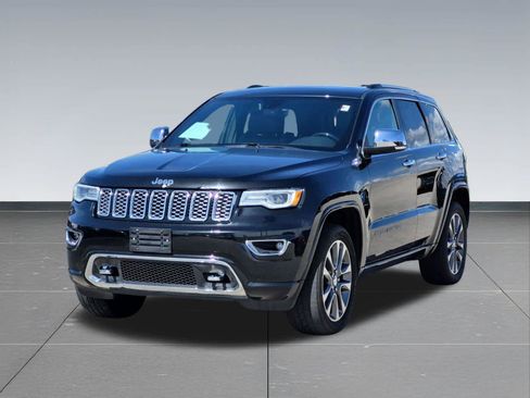Used 2017 Jeep Grand Cherokee Overland AWD/4WD image 10