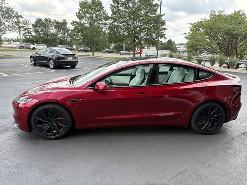 Used 2024 Tesla Model 3 Performance AWD/4WD image 5