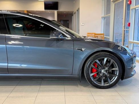 Used 2018 Tesla Model 3 Performance image 14