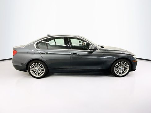 Used 2013 BMW 328i xDrive Sedan AWD/4WD image 10