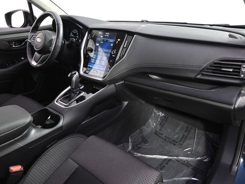 Used 2024 Subaru Outback Premium image 15