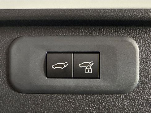 Certified 2024 Toyota Grand Highlander XLE image 41