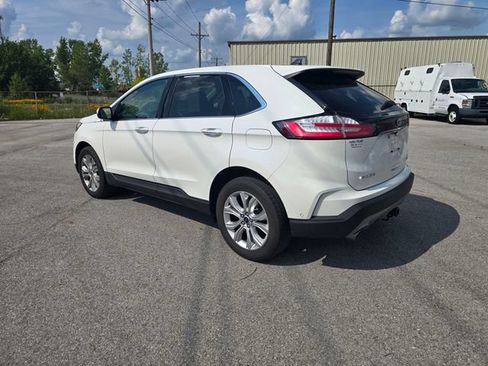 Used 2020 Ford Edge Titanium w/ Equipment Group 301A AWD/4WD image 5