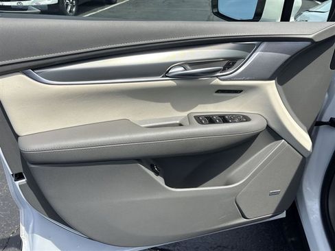 Used 2024 Cadillac XT5 Premium Luxury w/ LPO, Floor Liner Package FWD image 23