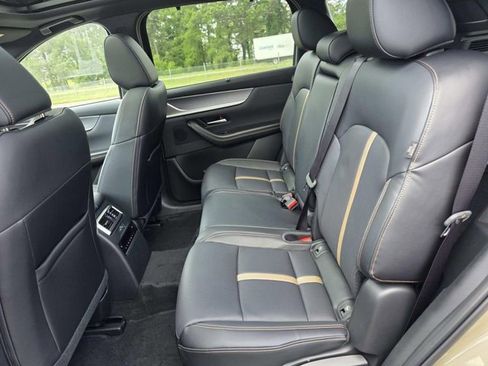 New 2025 MAZDA CX-70 Plug-In Hybrid w/ Premium Plus image 10