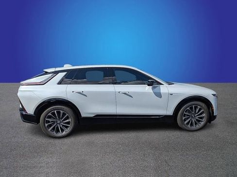 New 2026 Cadillac Lyriq Premium Sport image 6