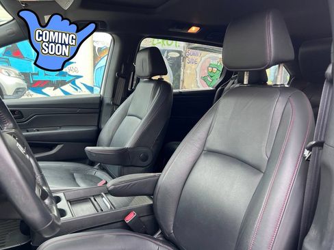 Used 2023 Honda Odyssey Sport image 10