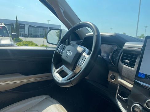 Used 2024 Ford Expedition Max Limited RWD image 27