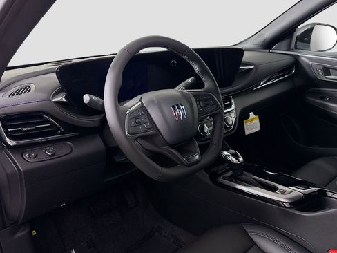 Used 2026 Buick Envista Sport Touring w/ Convenience I Package FWD image 10