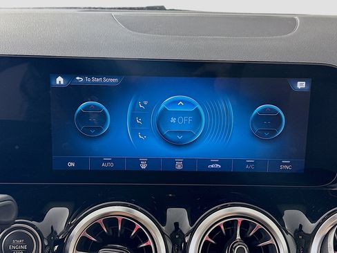 Certified 2023 Mercedes-Benz GLA 250 4MATIC image 19