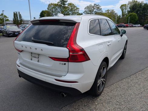 Used 2021 Volvo XC60 T6 Momentum w/ Premium Package AWD/4WD image 6