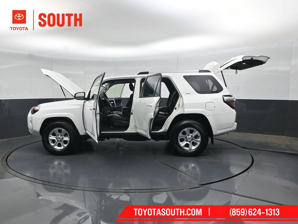 Used 2023 Toyota 4Runner SR5 Premium w/ Moonroof Package RWD image 54