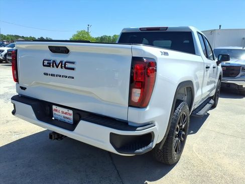 New 2026 GMC Sierra 1500 Pro w/ Graphite Edition AWD/4WD image 7