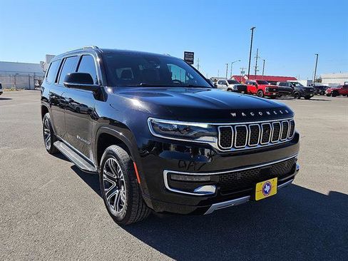 Used 2024 Jeep Wagoneer Series II w/ Convenience Group I image 7