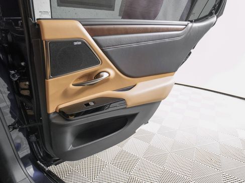 Certified 2024 Lexus ES 350 Ultra Luxury image 16