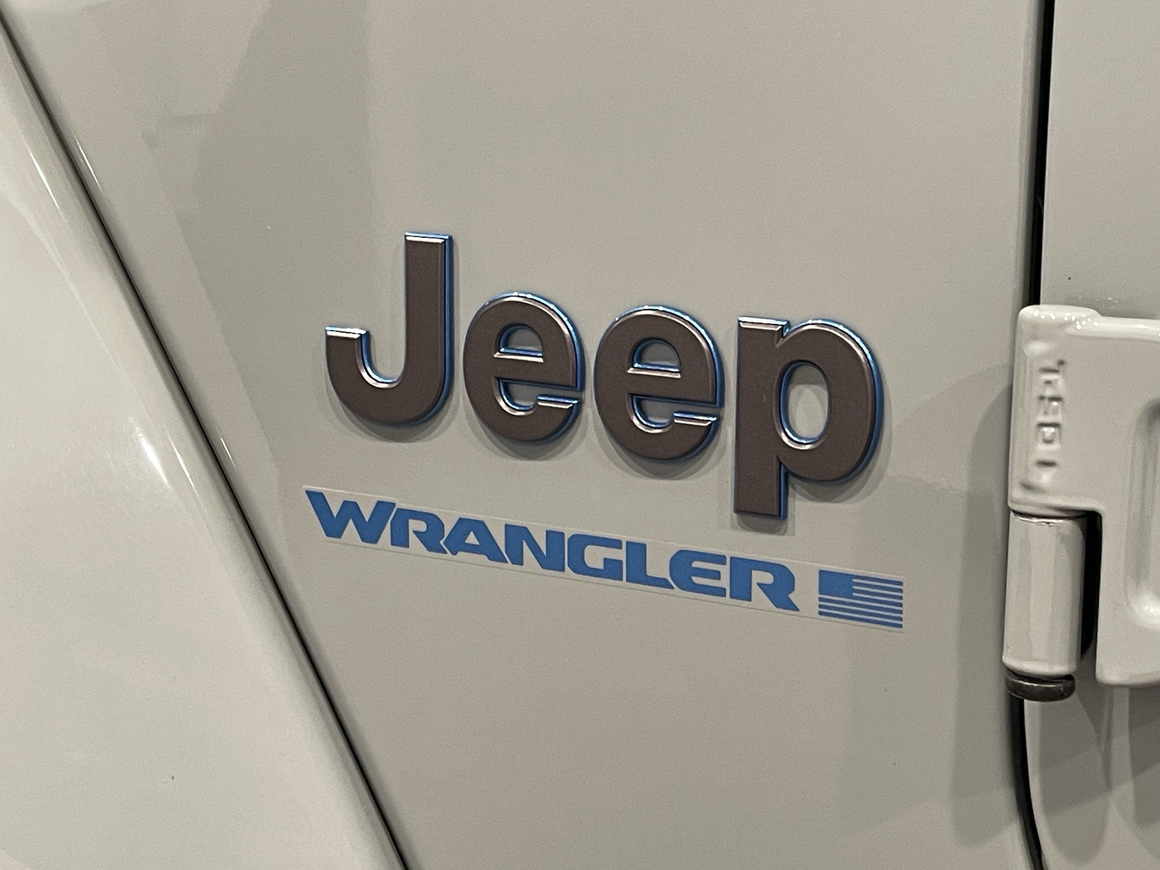 Used 2024 Jeep Wrangler Unlimited Rubicon 4xe AWD/4WD image 24