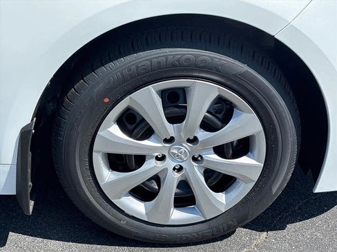 New 2026 Toyota Corolla LE FWD image 32