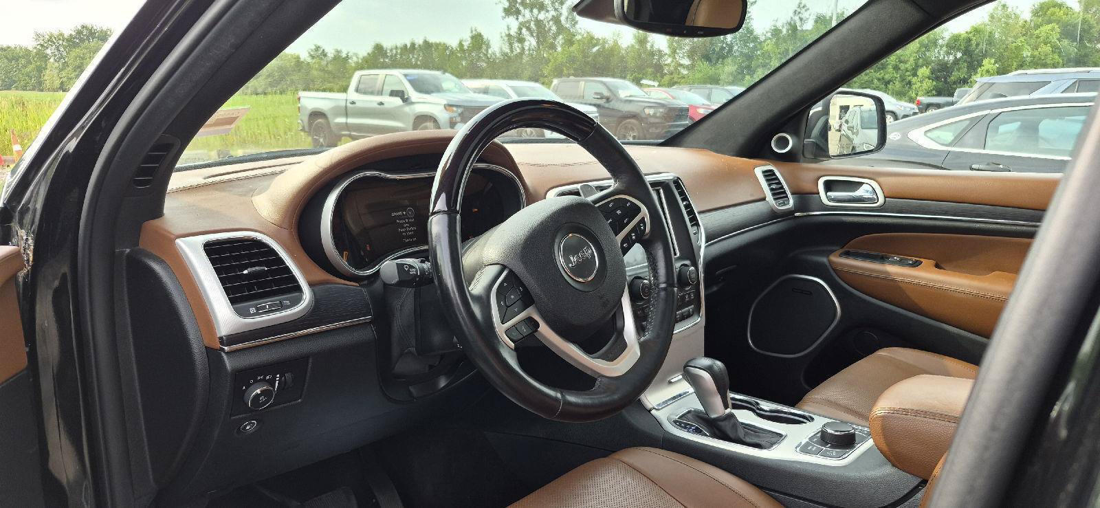 Used 2018 Jeep Grand Cherokee Summit AWD/4WD image 8