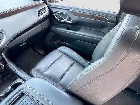 Used 2023 Chevrolet Tahoe LT image 23