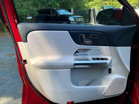 New 2026 Mercedes-Benz GLA 250 4MATIC image 12