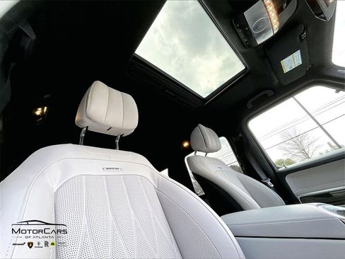 Used 2021 Mercedes-Benz G 63 AMG 4MATIC w/ G Manufaktur Interior Package image 19