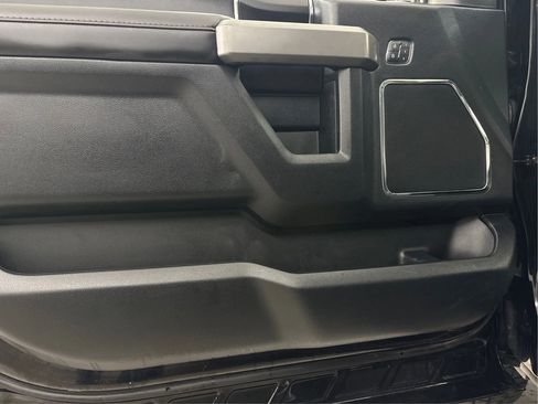 Used 2020 Ford F150 Platinum w/ Equipment Group 701A Luxury image 26