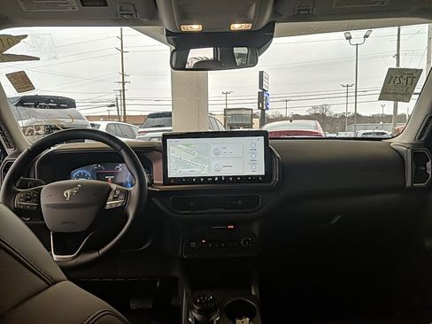 Used 2025 Ford Bronco Sport Outer Banks w/ Outer Banks Tech Package+ image 14