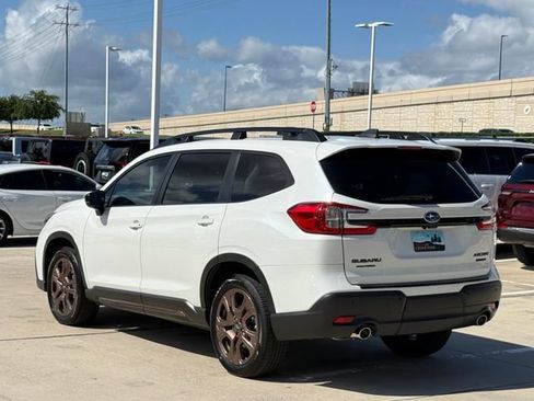 Used 2025 Subaru Ascent Bronze Edition AWD/4WD image 4