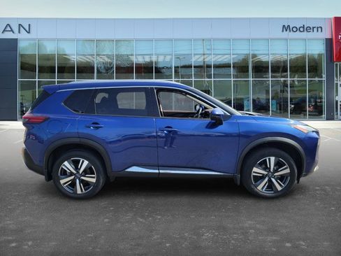 Certified 2023 Nissan Rogue Platinum w/ Platinum Premium Package image 4